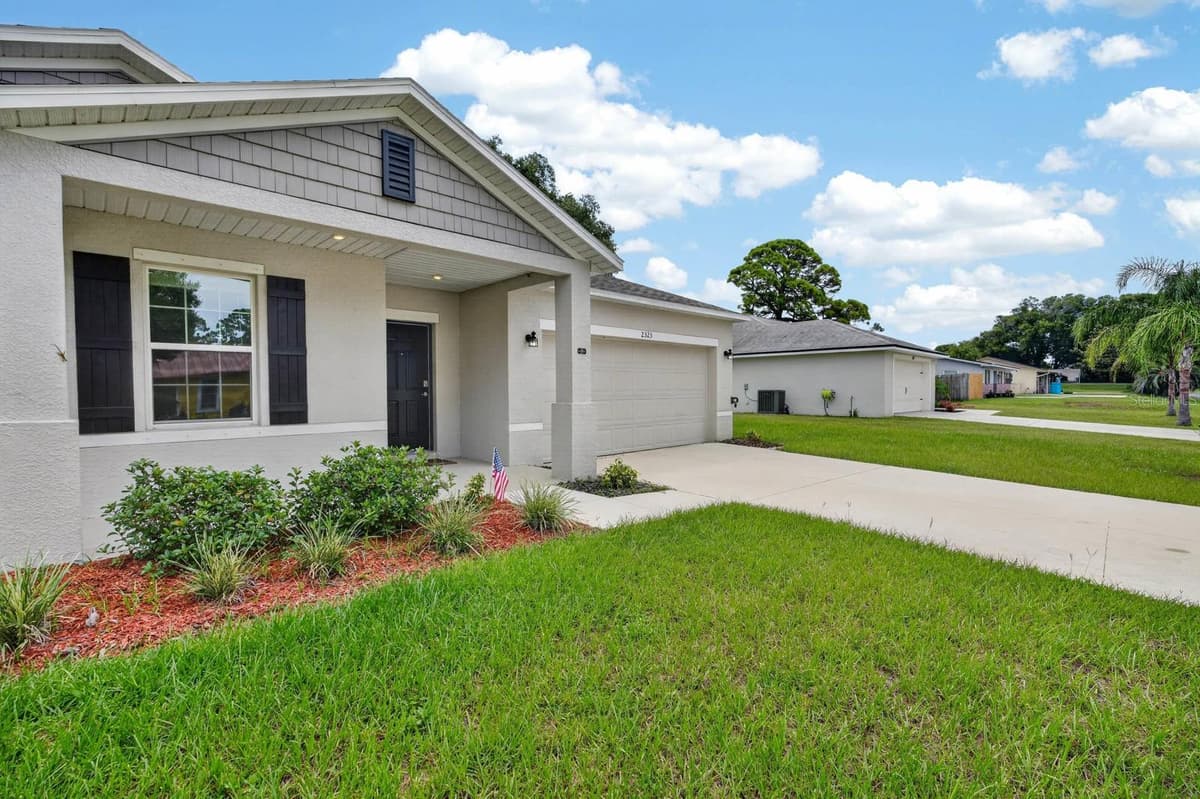 2323 FERN PALM DRIVE — photo 32 of 44