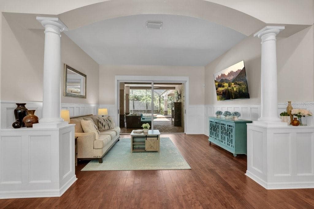 5967 JAEGERGLEN DRIVE — photo 7 of 66
