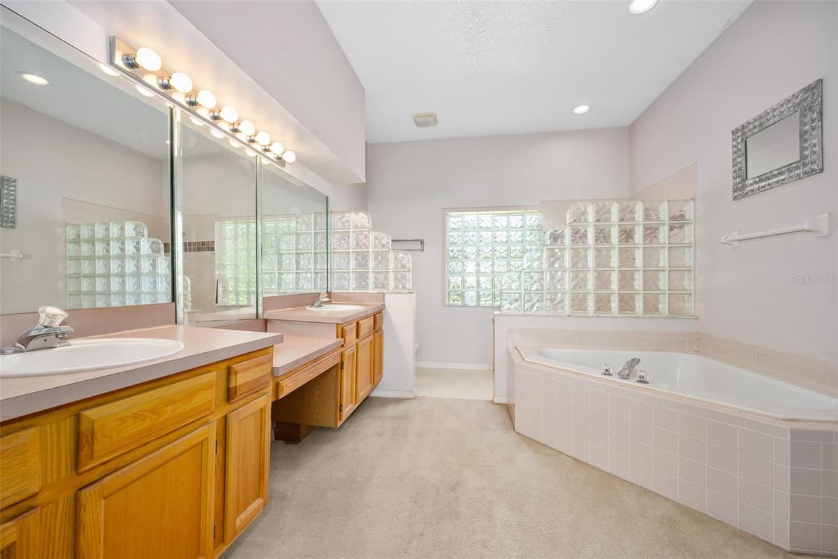1837 GLANCY DRIVE — photo 17 of 29