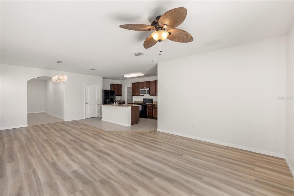 7789 TUSCAN BAY CIRCLE — photo 12 of 74