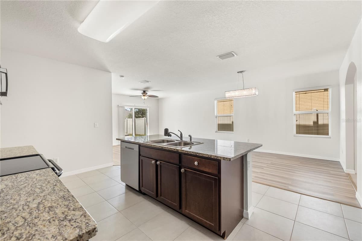 7789 TUSCAN BAY CIRCLE — photo 17 of 74