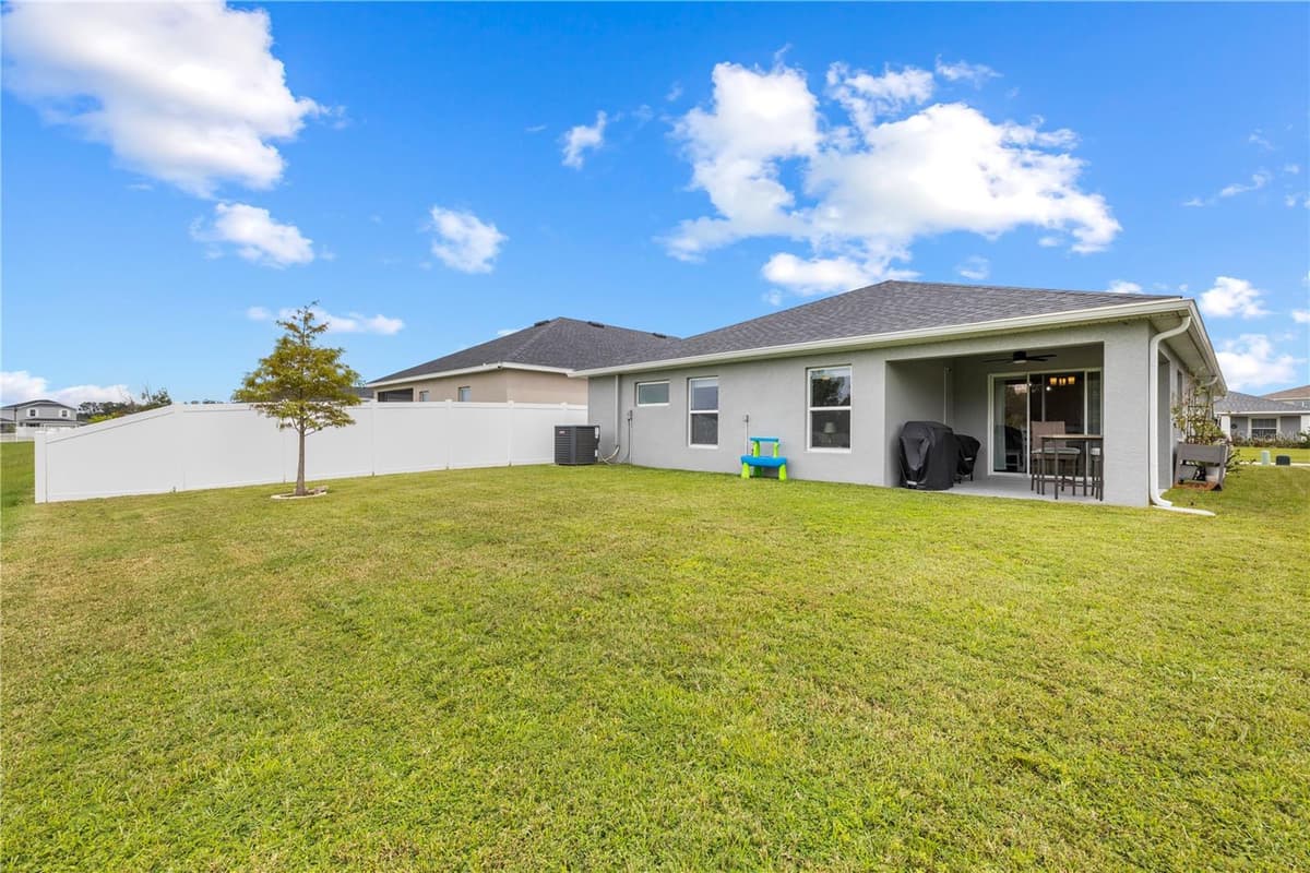 35542 BELLINGTON BOULEVARD — photo 39 of 61