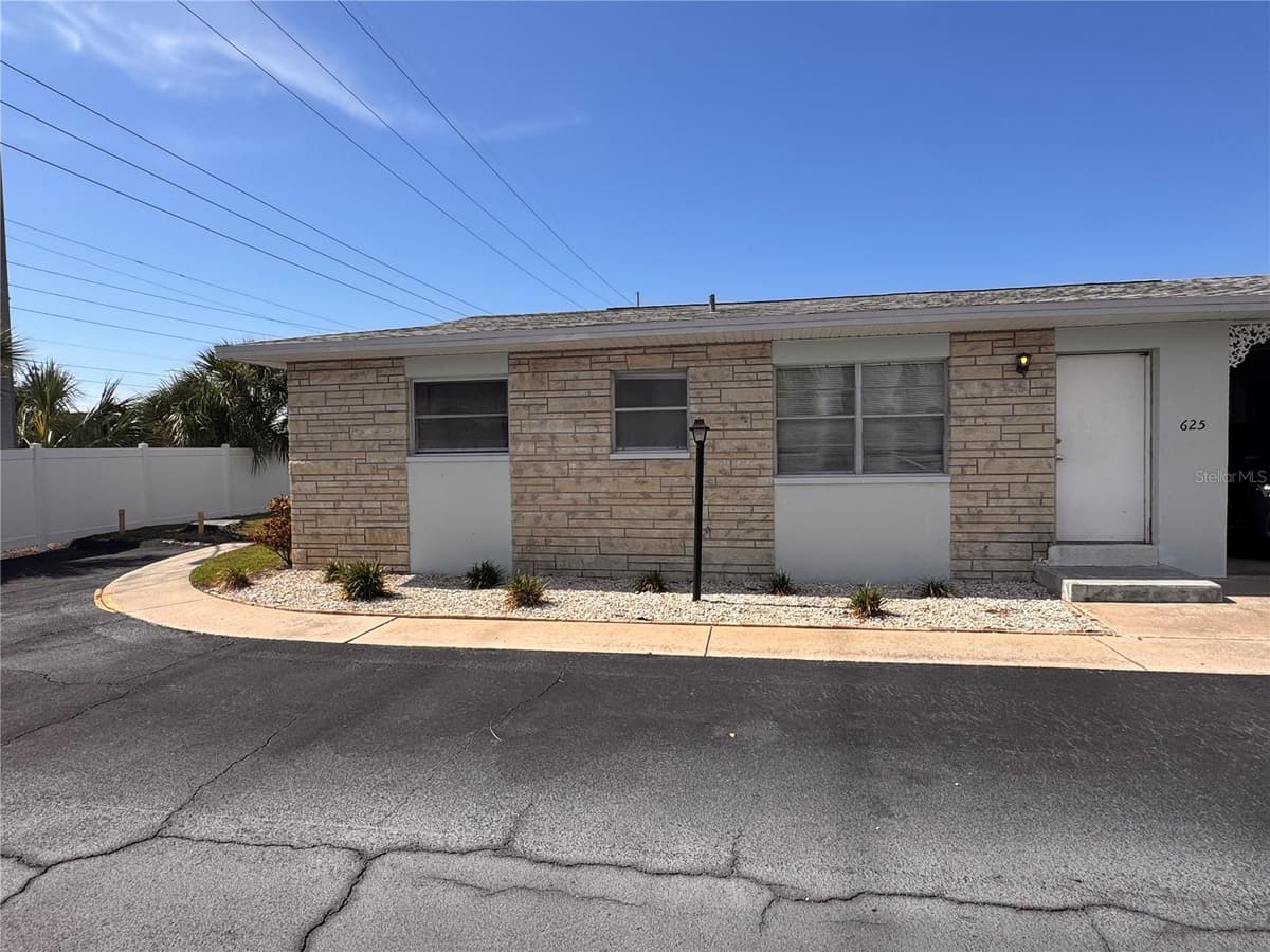 12400 PARK BOULEVARD — photo 18 of 18