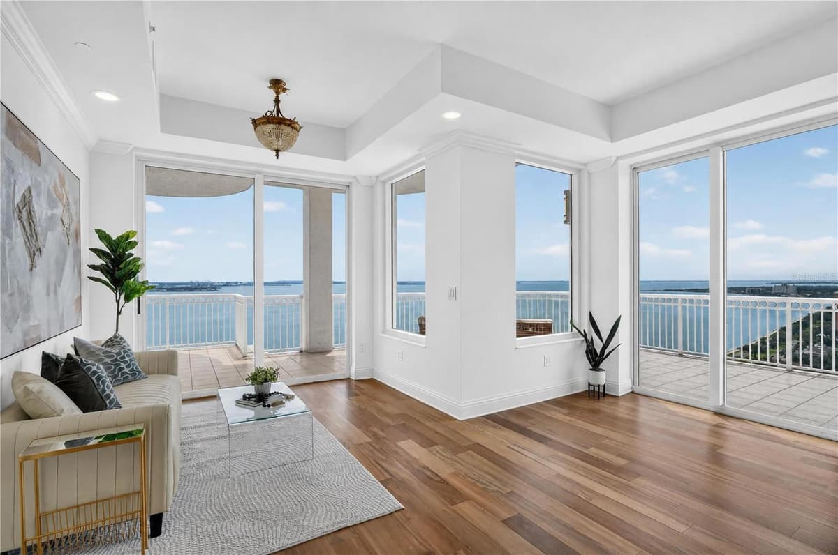 3507 BAYSHORE BOULEVARD — photo 13 of 33