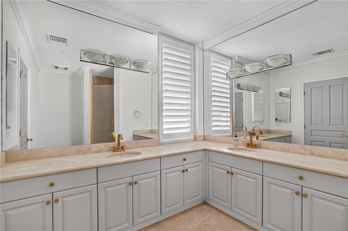 3507 BAYSHORE BOULEVARD — photo 18 of 33