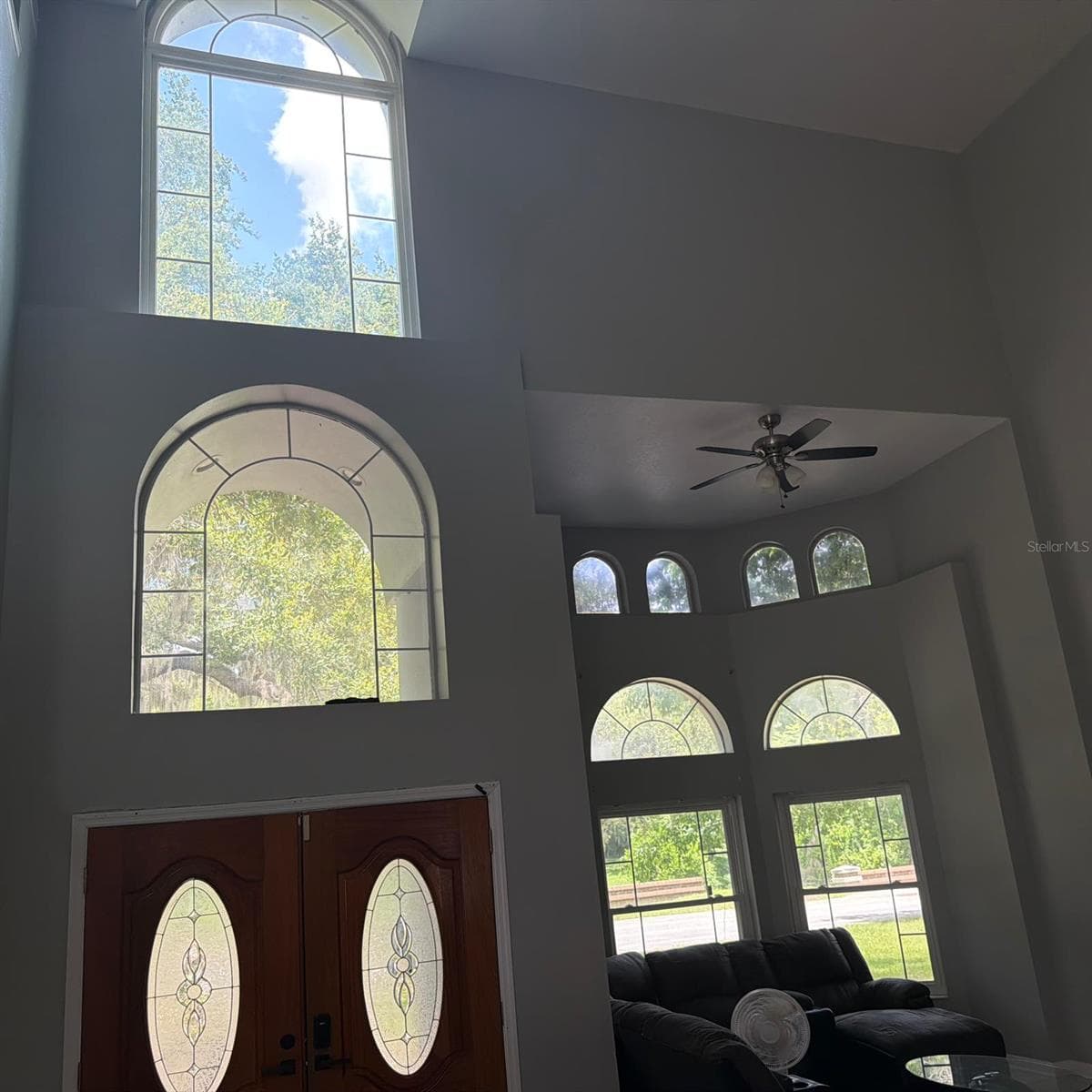 1931 OAK RIDGE COURT — photo 3 of 50
