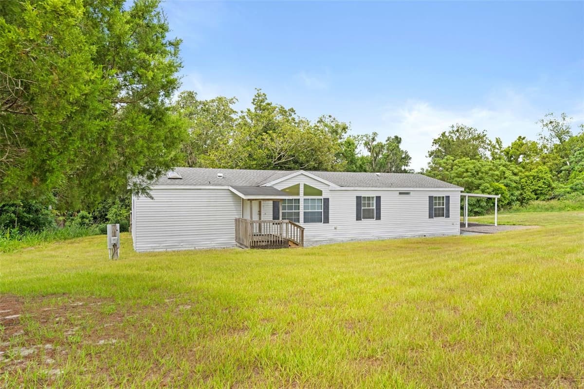 33320 LARKIN ROAD — photo 57 of 60