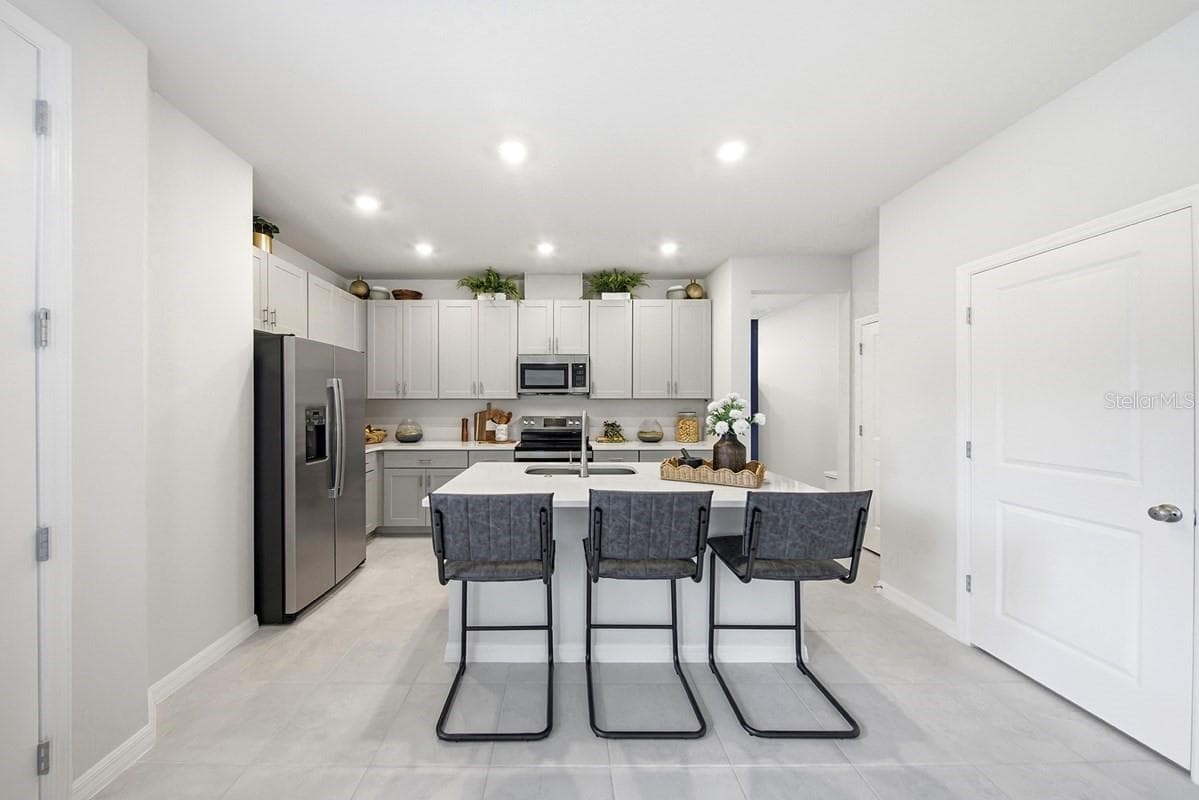 1201 WILD CREST LANE — photo 4 of 9