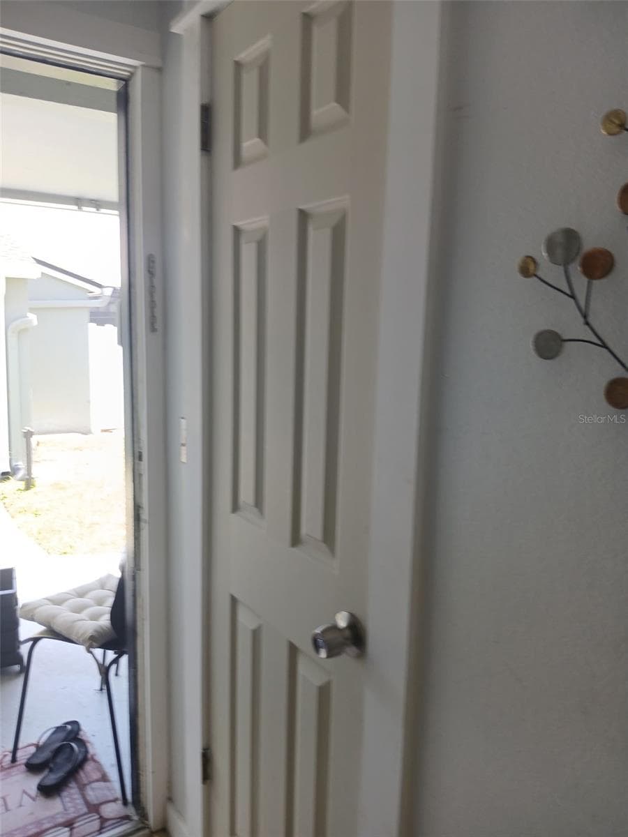 411 DORCHESTER SQUARE — photo 15 of 21