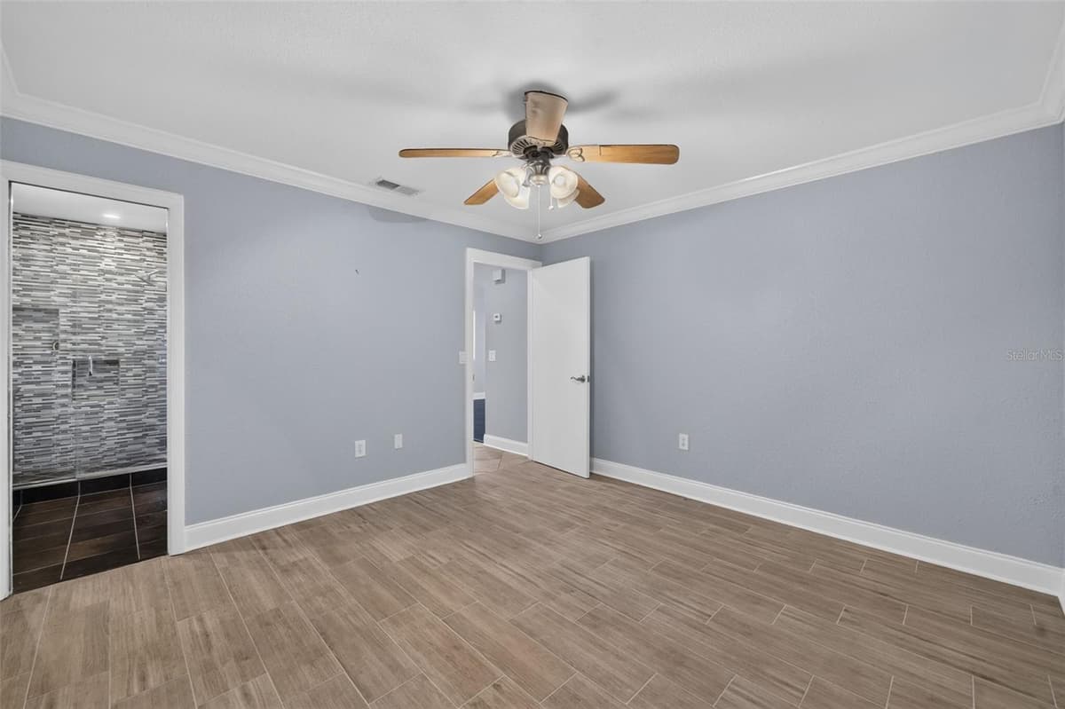 1871 BRYAN AVENUE — photo 13 of 28