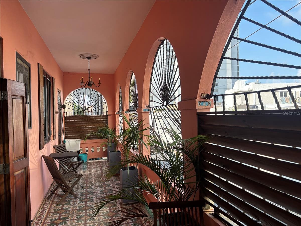 456 CALLE SALDAÑA — photo 53 of 98