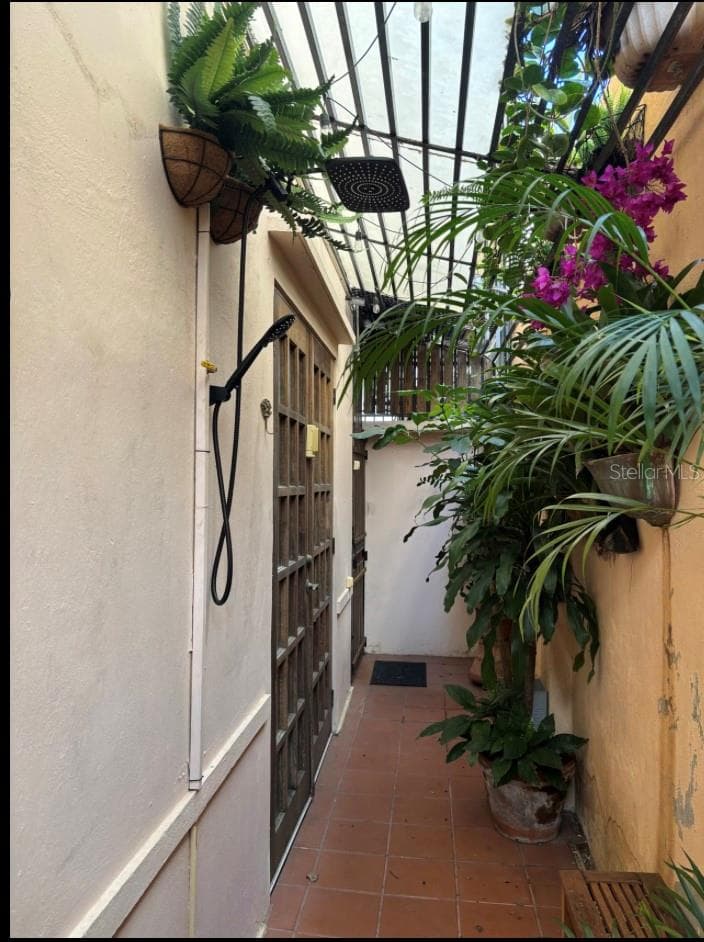 456 CALLE SALDAÑA — photo 21 of 98