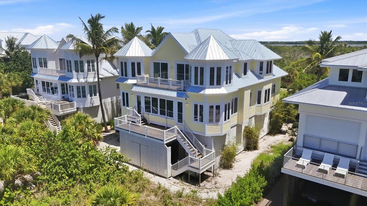 7394 PALM ISLAND DRIVE — photo 9 of 85