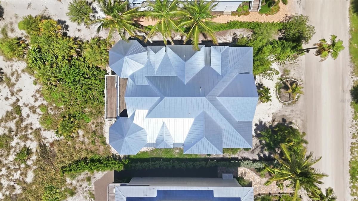 7394 PALM ISLAND DRIVE — photo 13 of 85