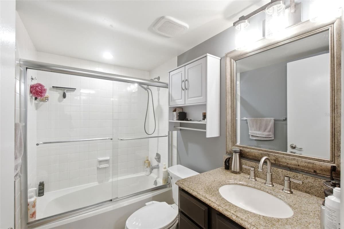140 ORCHID WOODS COURT — photo 15 of 38