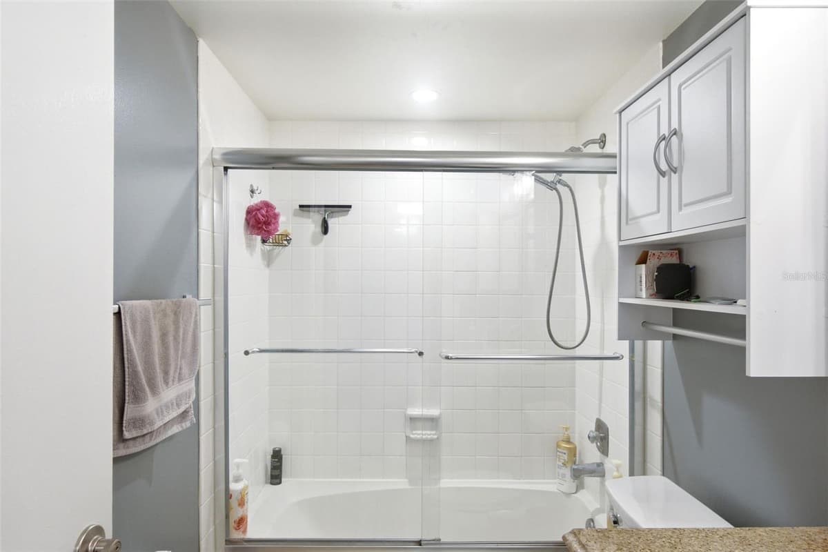 140 ORCHID WOODS COURT — photo 16 of 38