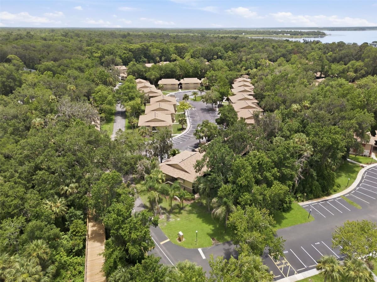 140 ORCHID WOODS COURT — photo 31 of 38