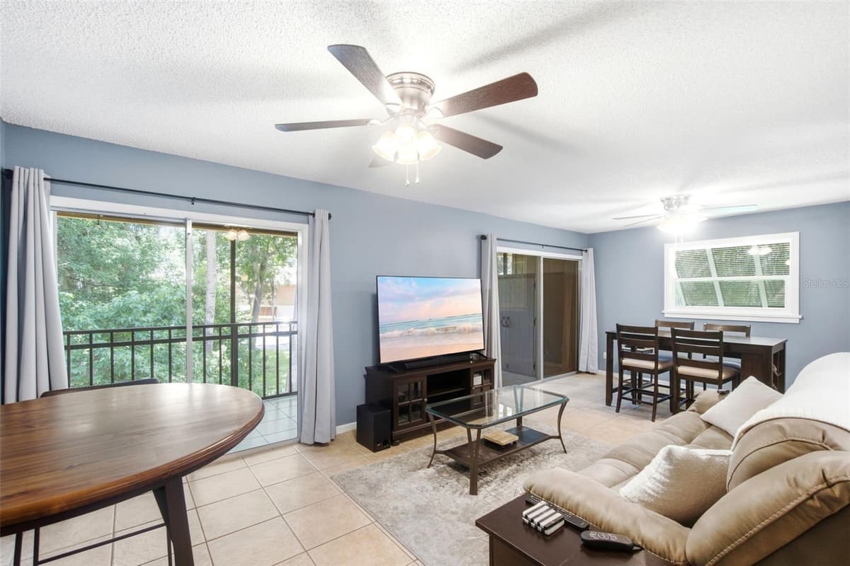 140 ORCHID WOODS COURT — photo 6 of 38
