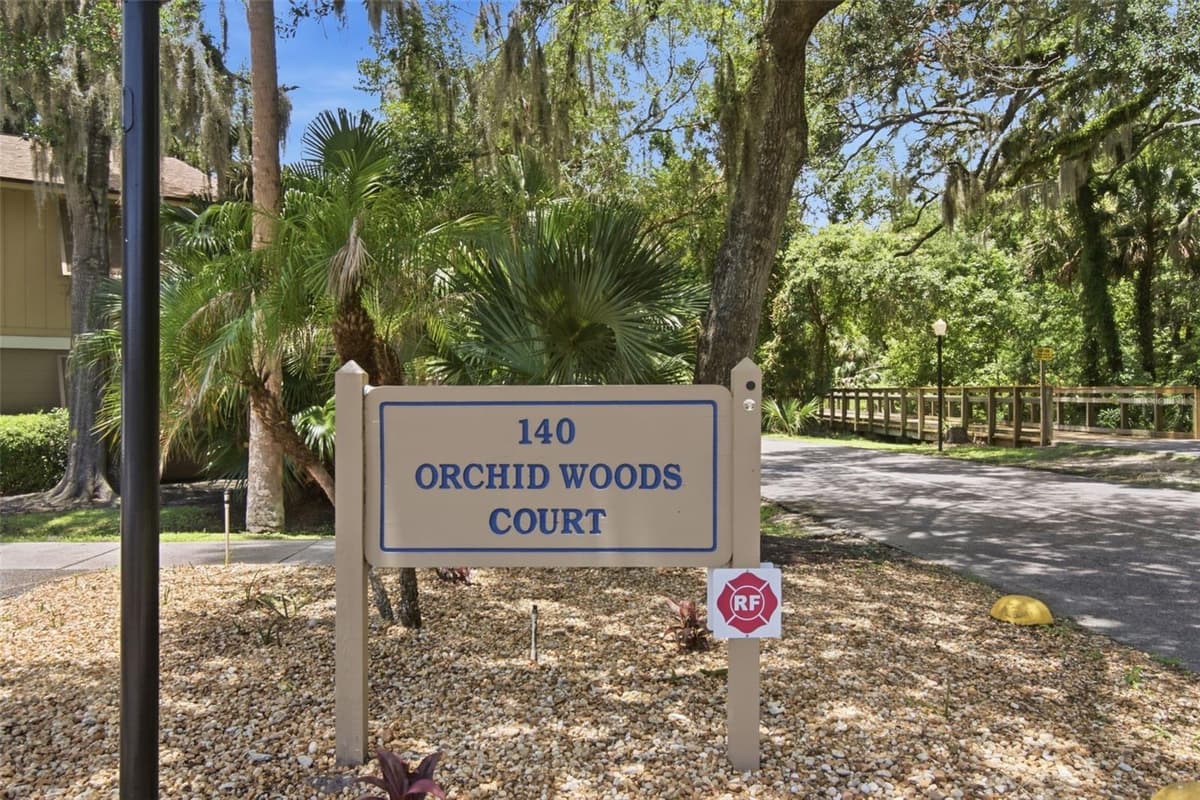 140 ORCHID WOODS COURT — photo 27 of 38