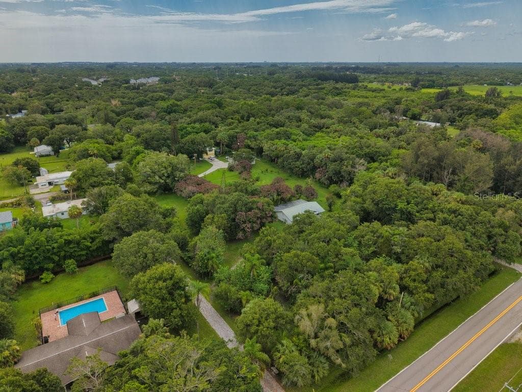 2108 OKEECHOBEE ROAD — photo 20 of 20