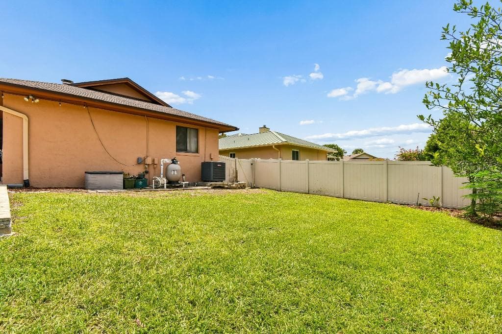 507 FERNWOOD DRIVE — photo 31 of 41