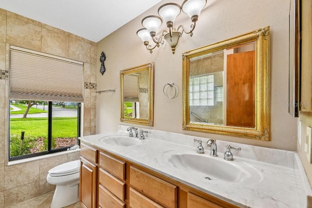 507 FERNWOOD DRIVE — photo 19 of 41
