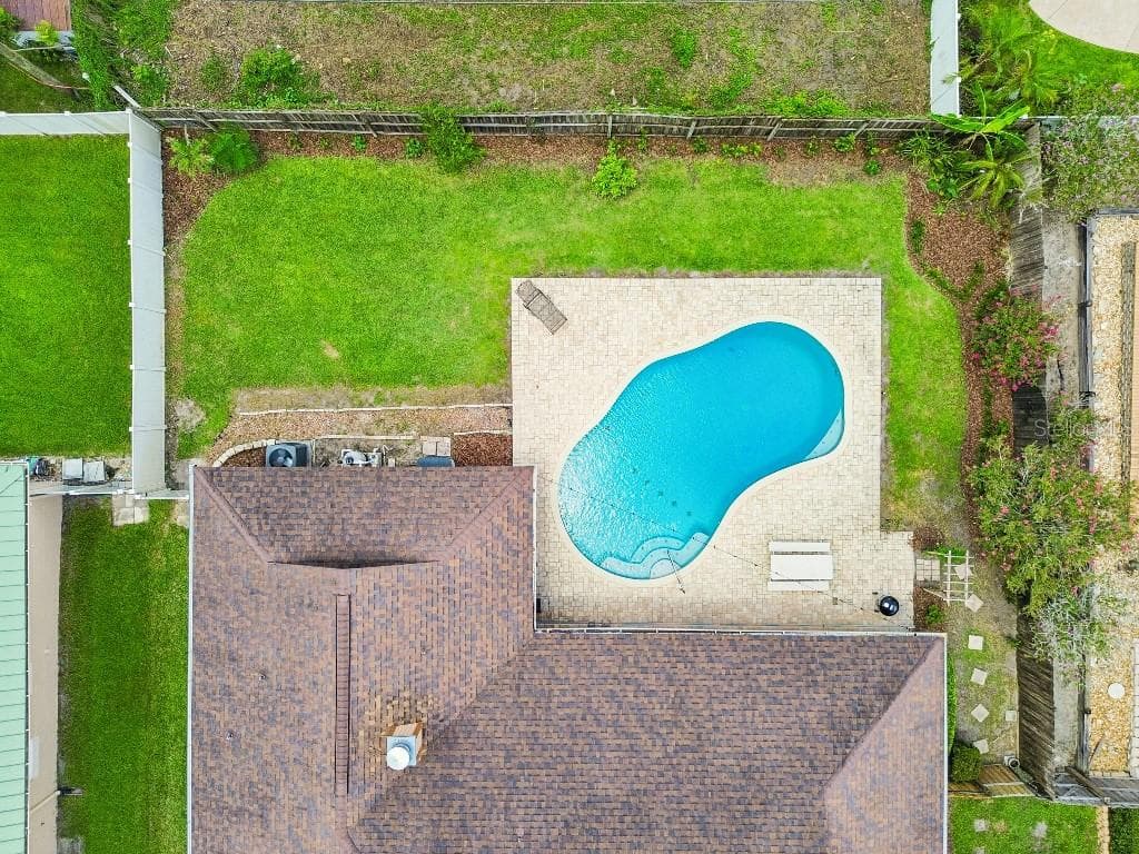 507 FERNWOOD DRIVE — photo 34 of 41