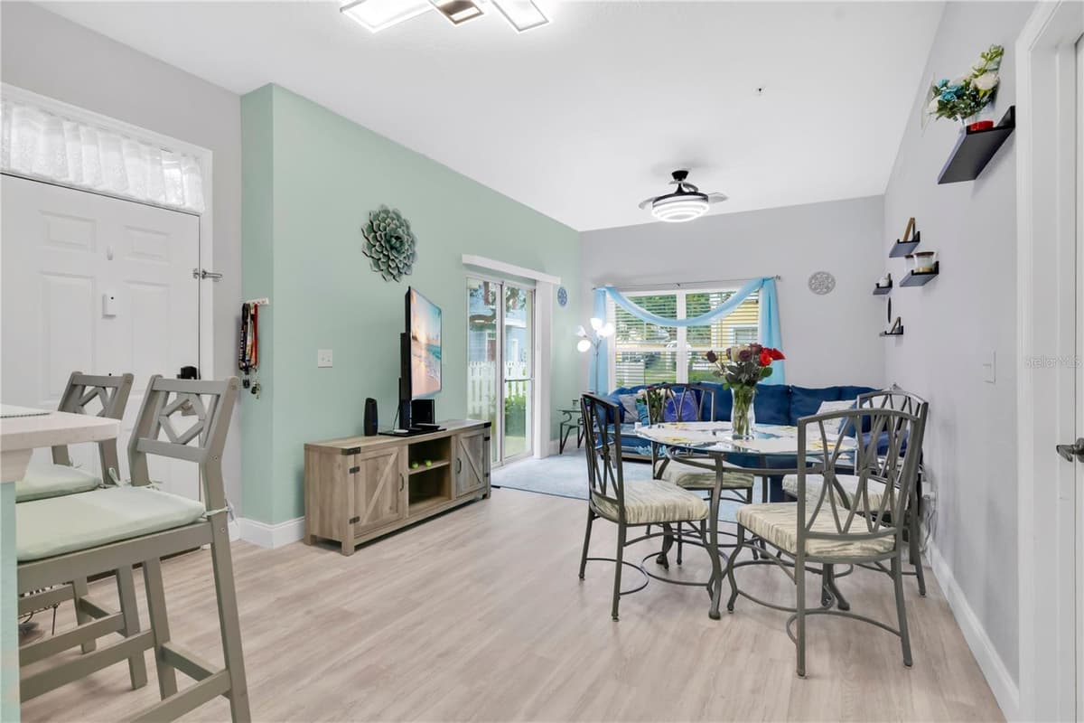 4005 SAN SEBASTIAN DRIVE — photo 6 of 33