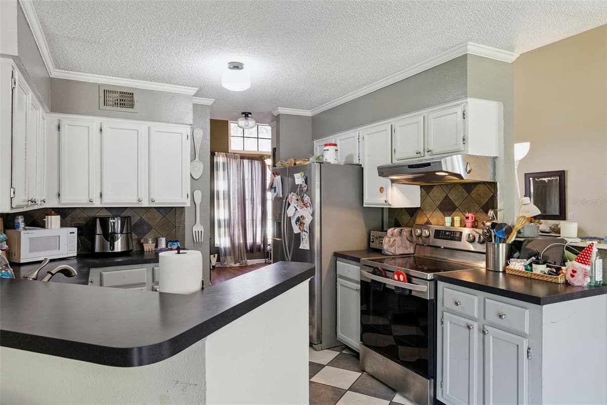 1513 OBERLIN TERRACE — photo 10 of 25