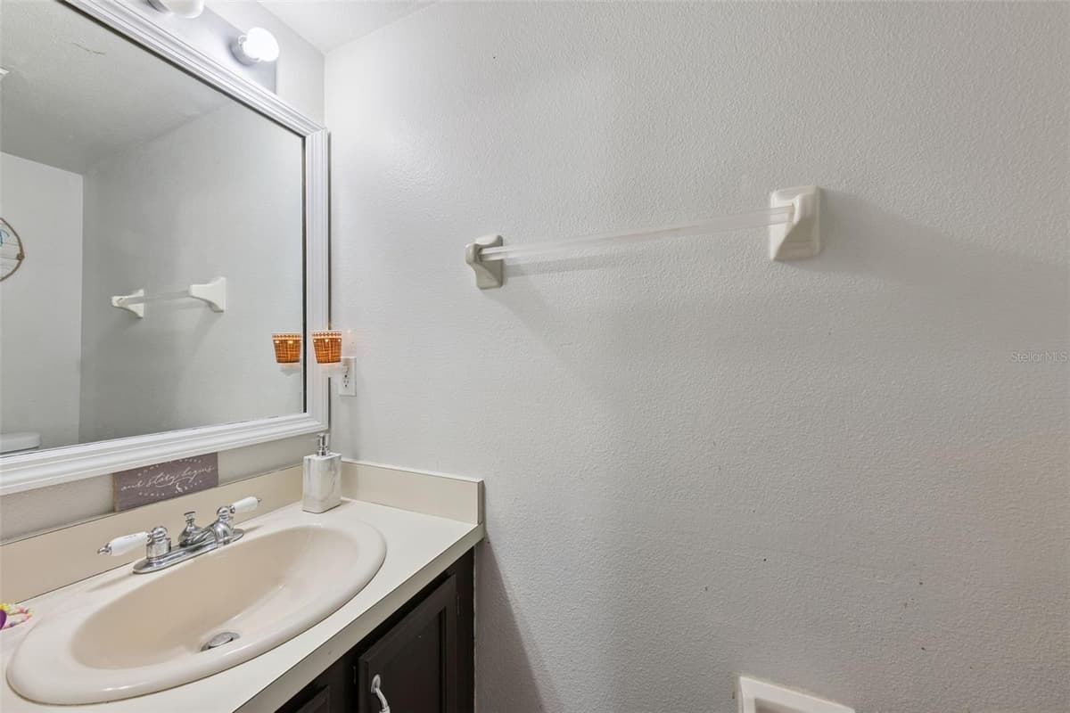 1513 OBERLIN TERRACE — photo 21 of 25