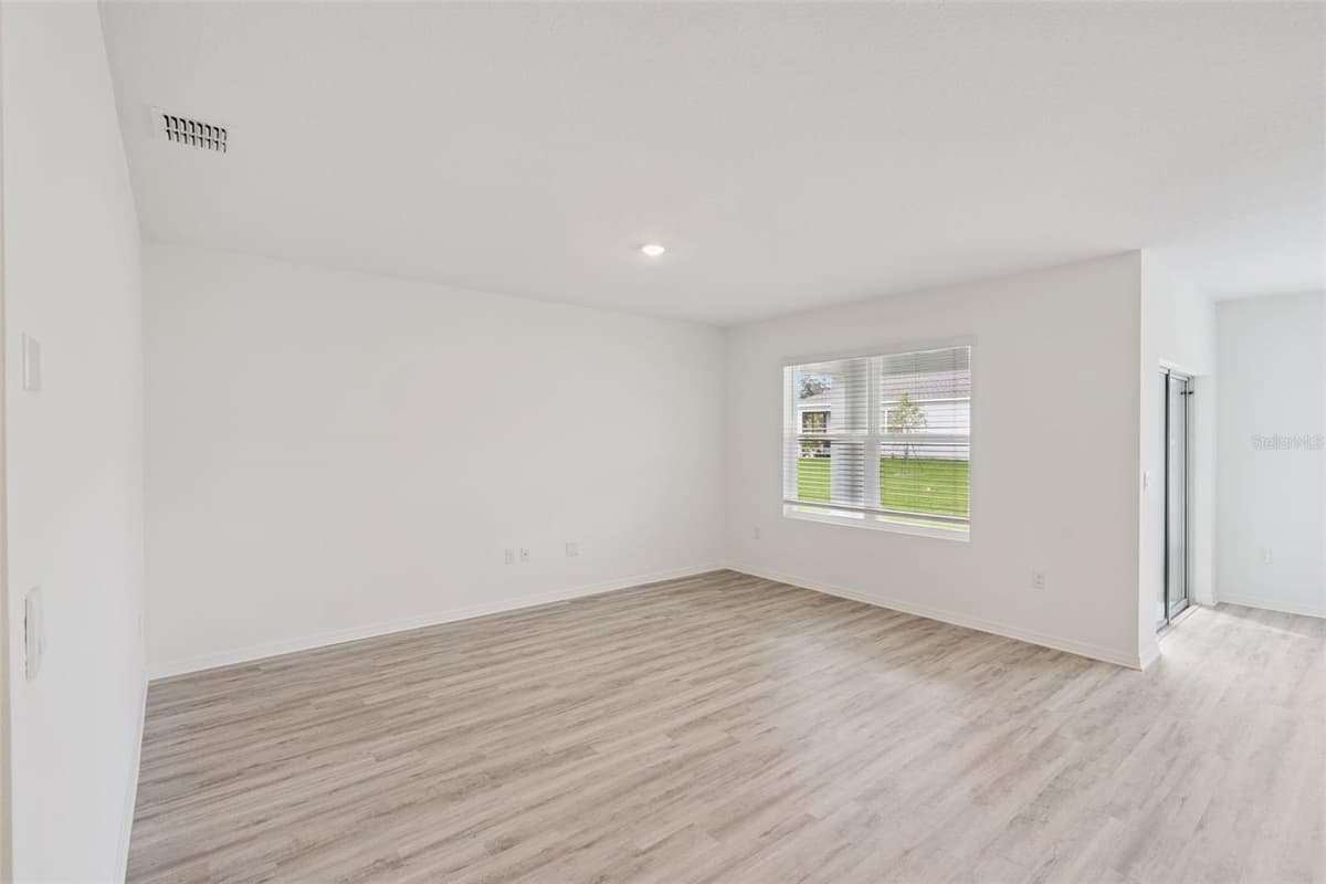 1767 GRANDIOSE DRIVE — photo 4 of 18