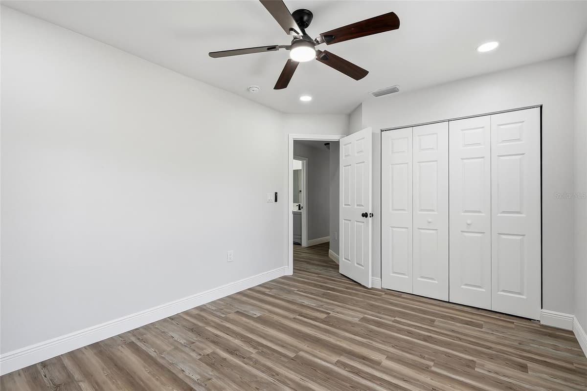 34641 DOGWOOD DRIVE — photo 29 of 37