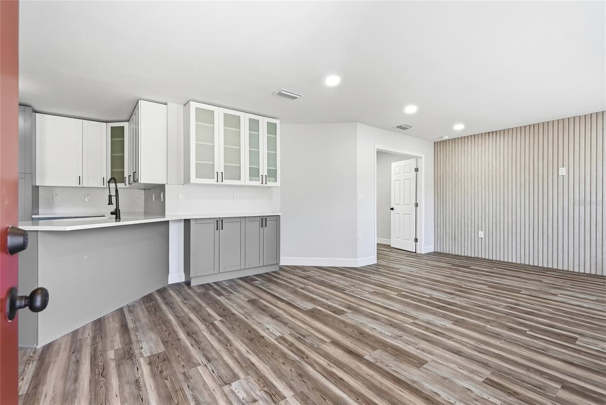 34641 DOGWOOD DRIVE — photo 17 of 37