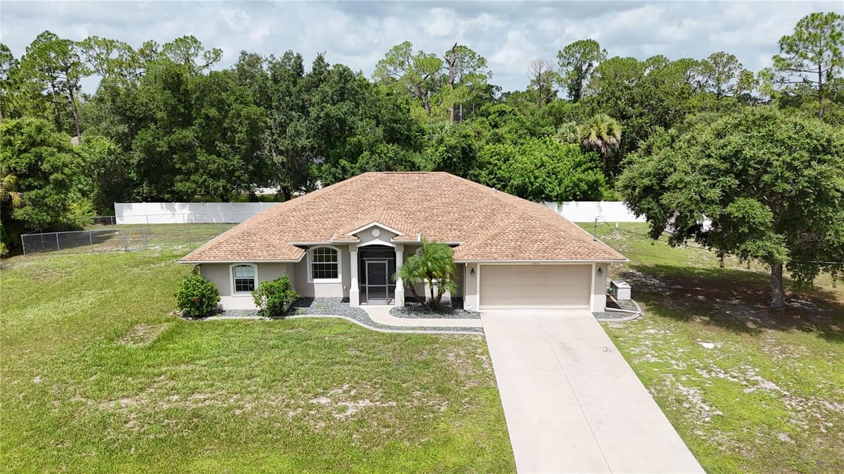 2613 TRIANNA STREET — photo 1 of 44