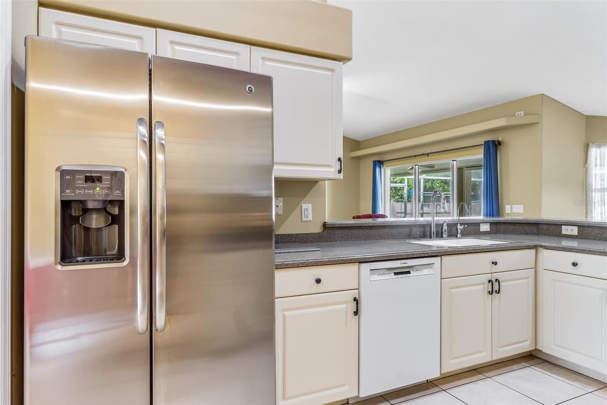 2613 TRIANNA STREET — photo 18 of 44