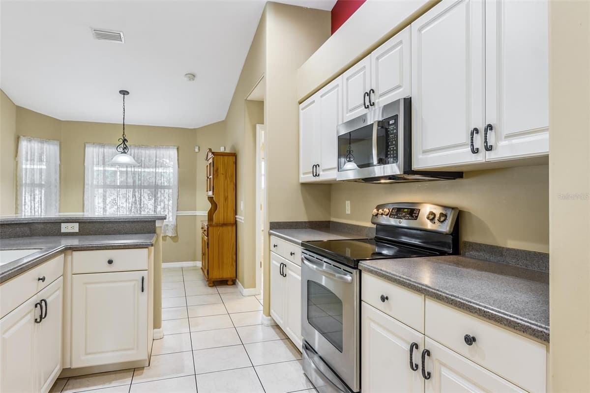 2613 TRIANNA STREET — photo 19 of 44