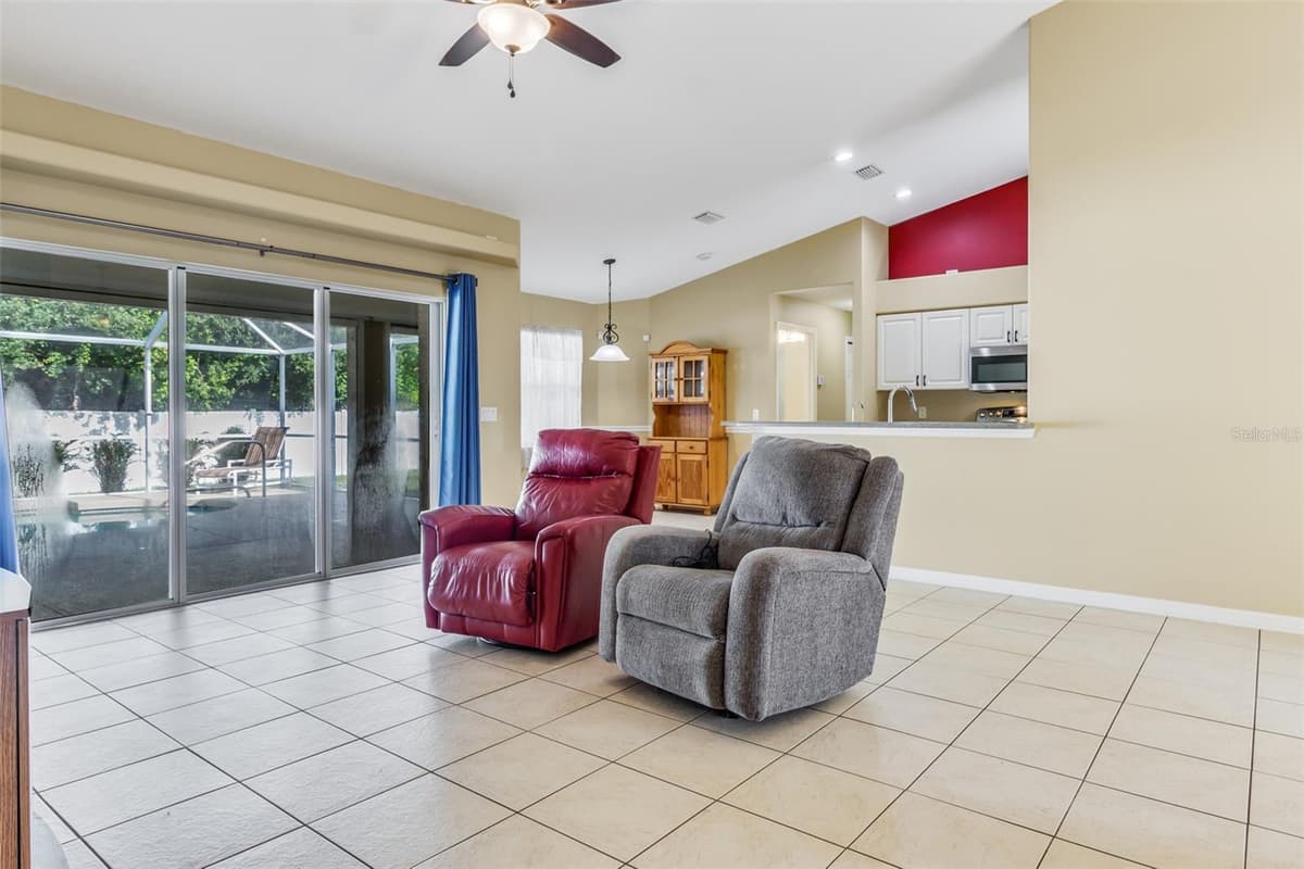 2613 TRIANNA STREET — photo 14 of 44