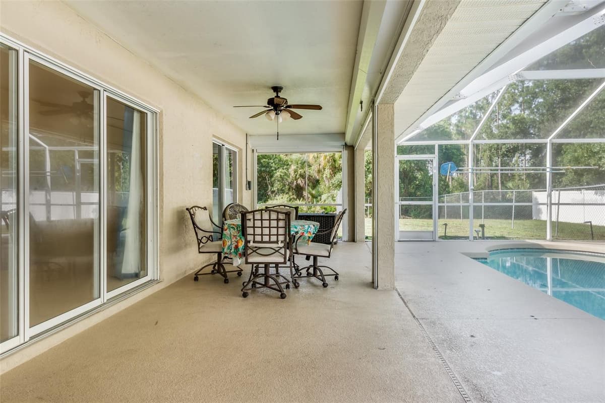 2613 TRIANNA STREET — photo 33 of 44