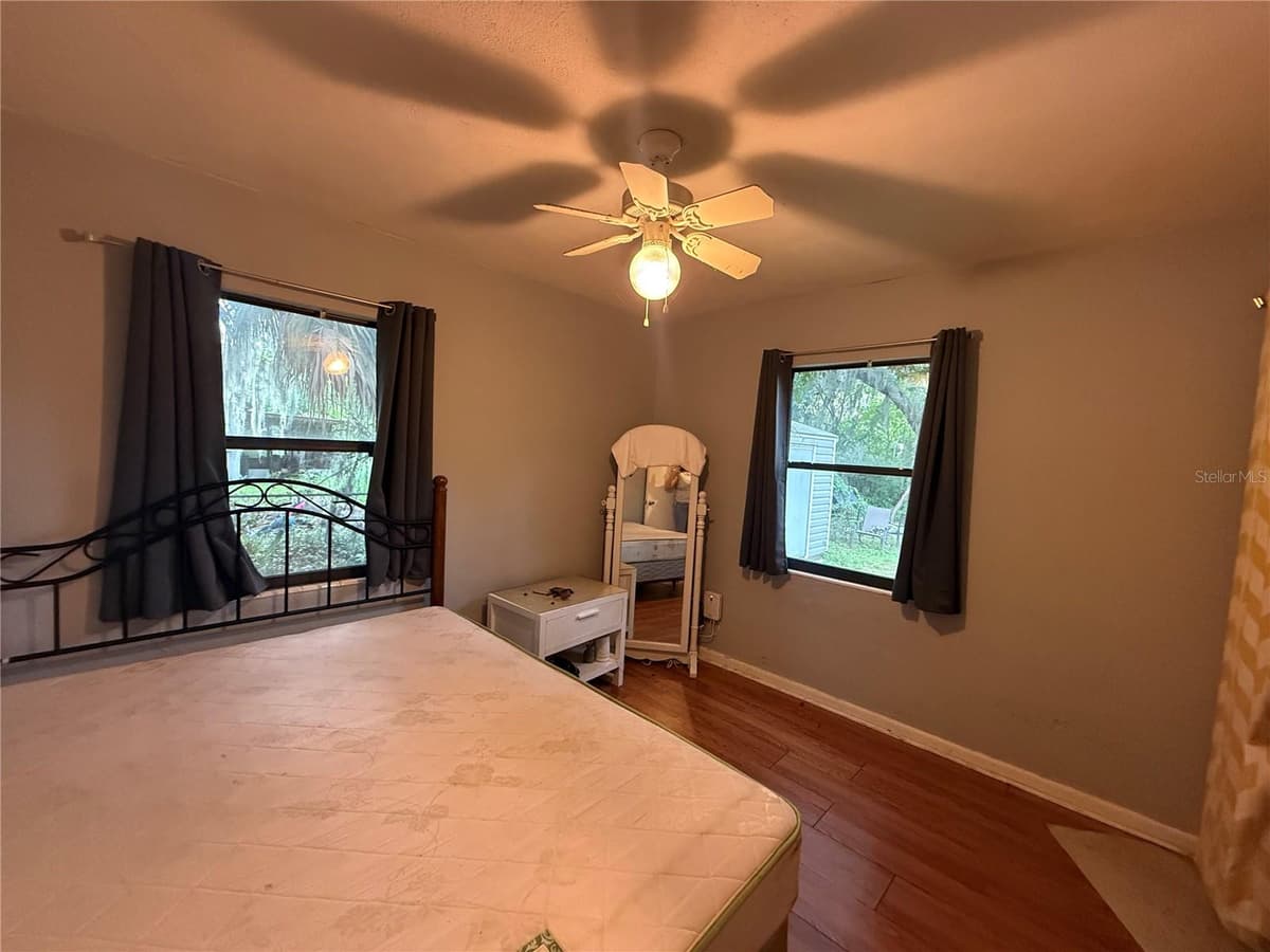 1435 TRIANGLE DRIVE — photo 13 of 18