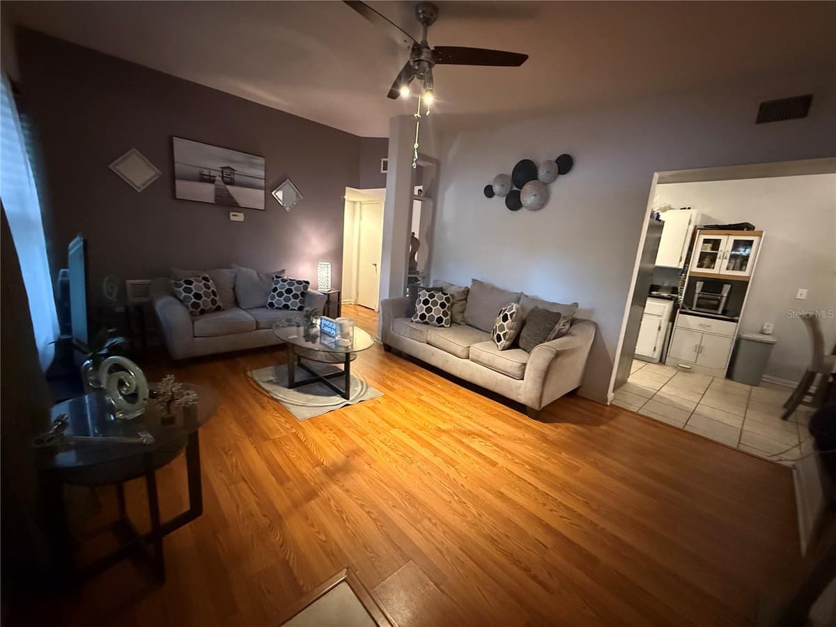 1435 TRIANGLE DRIVE — photo 5 of 18