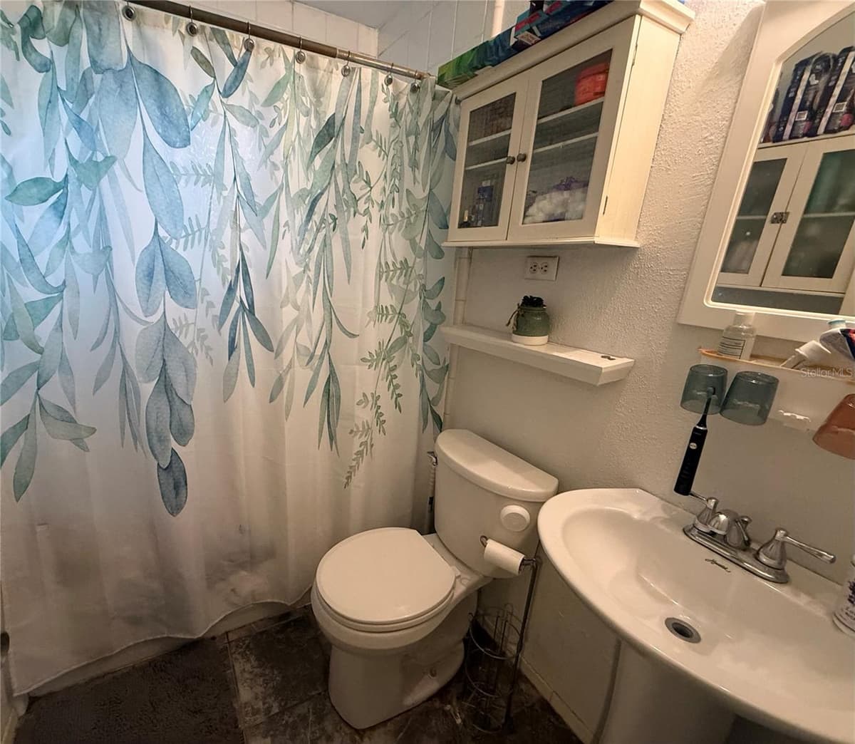 1435 TRIANGLE DRIVE — photo 12 of 18
