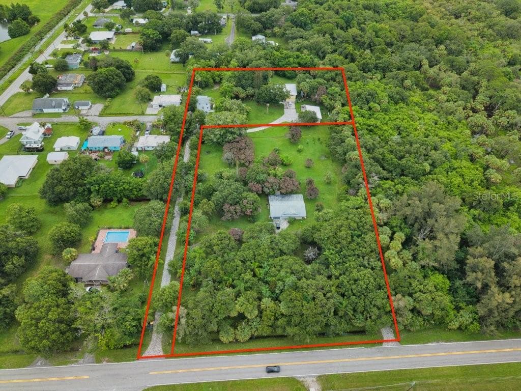 2108 OKEECHOBEE ROAD — photo 10 of 20