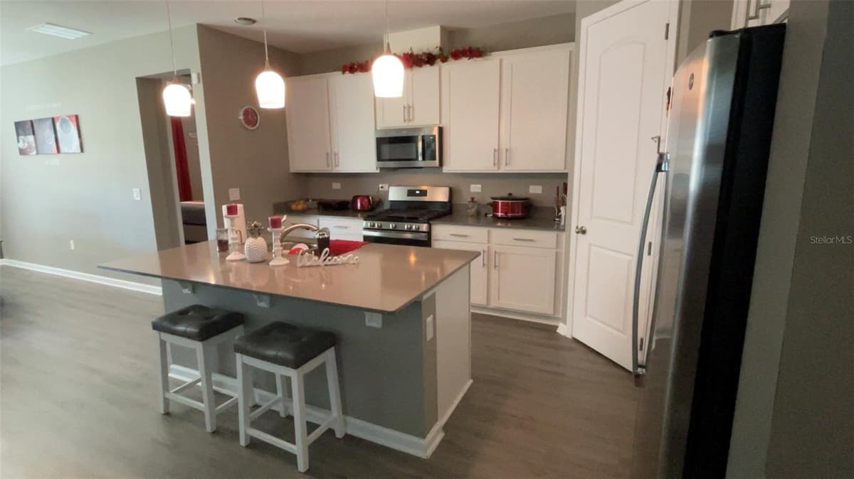 5306 MEADOW SONG DRIVE — photo 11 of 24