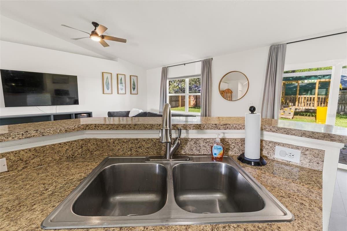 1181 WINDING MEADOWS ROAD — photo 13 of 35