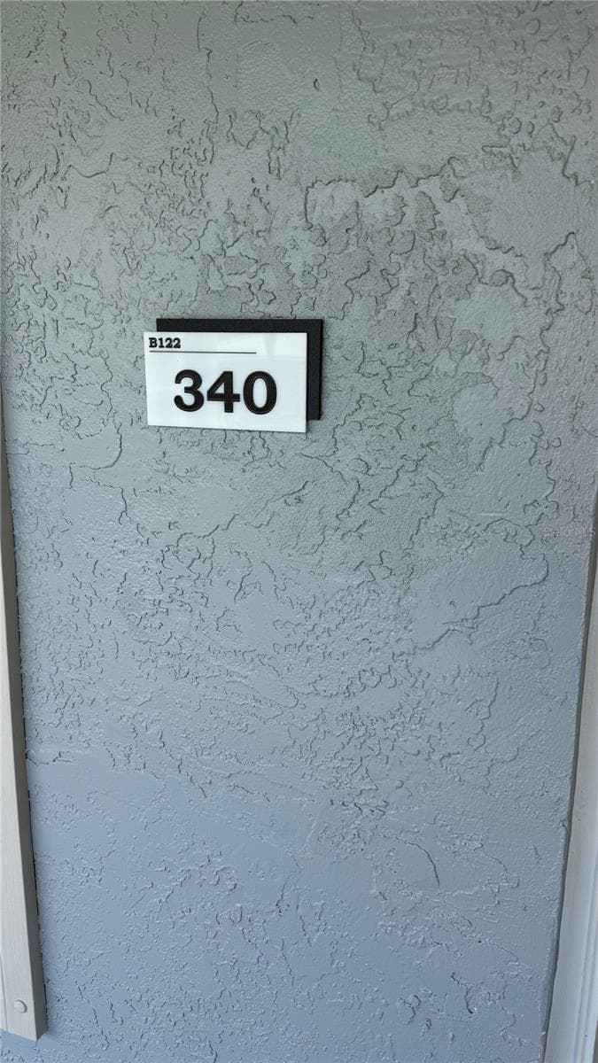 122 WATER FRONT WAY — photo 3 of 14