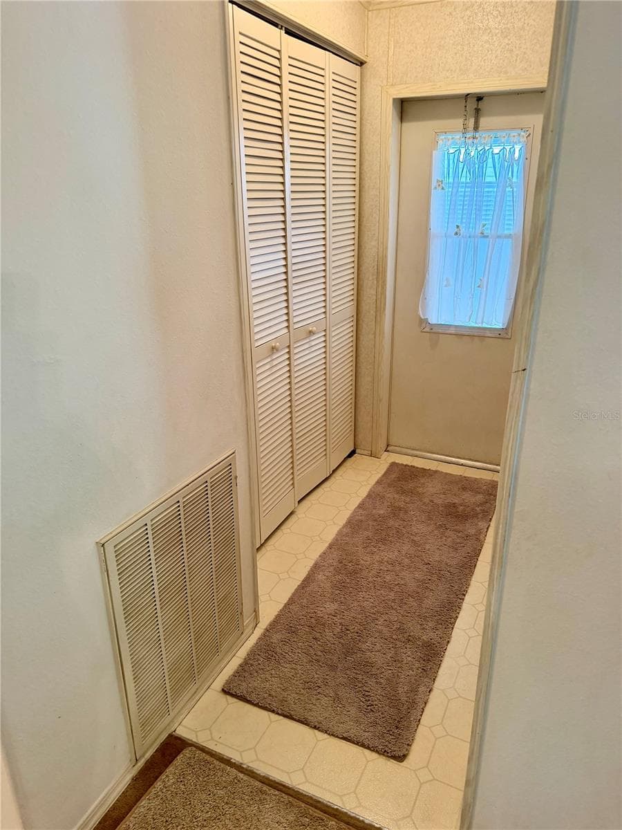 34066 AVOCADO DRIVE — photo 18 of 36