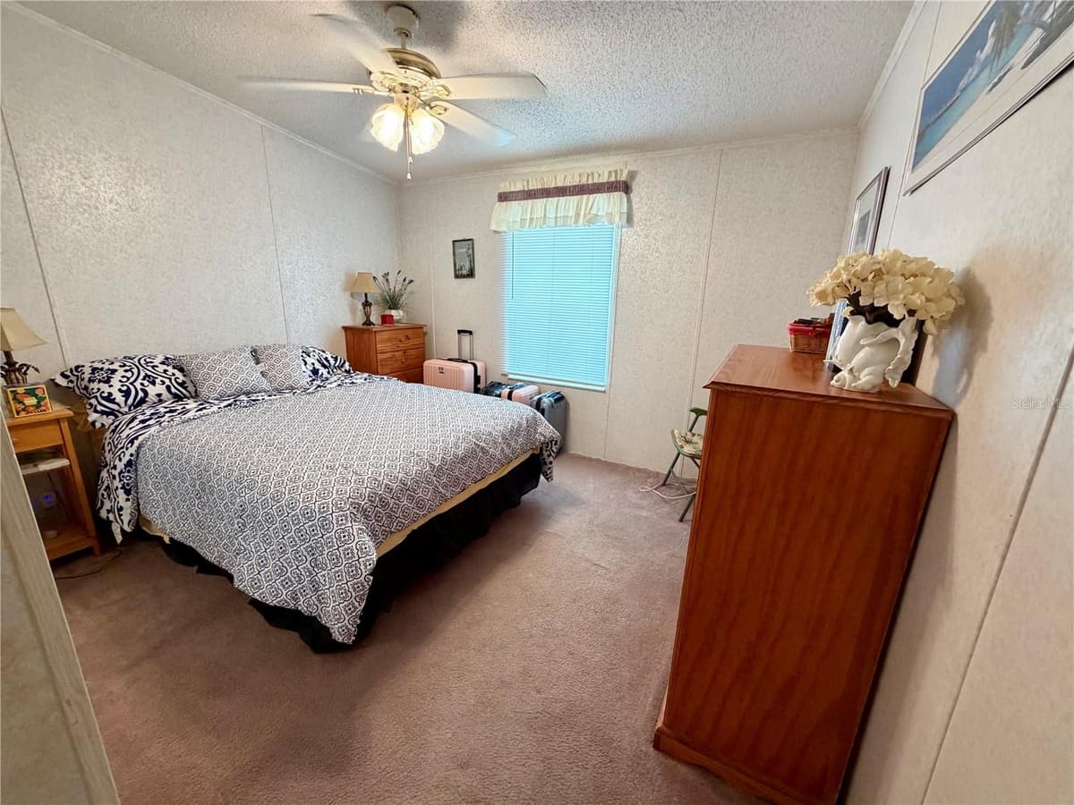 34066 AVOCADO DRIVE — photo 16 of 36