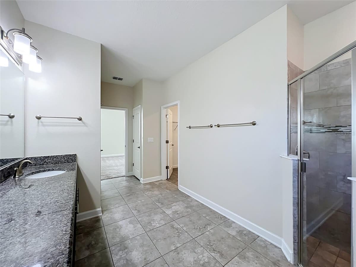 10952 LONGLEAF WOODS DRIVE — photo 47 of 64