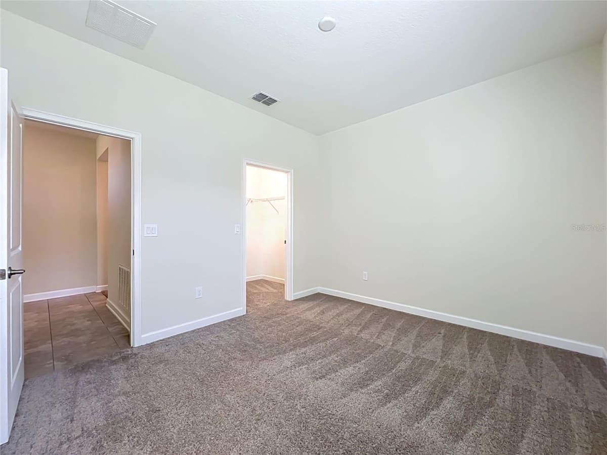 10952 LONGLEAF WOODS DRIVE — photo 37 of 64