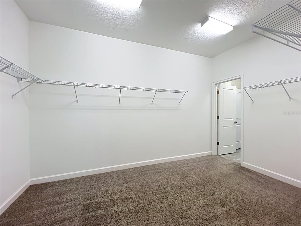 10952 LONGLEAF WOODS DRIVE — photo 48 of 64
